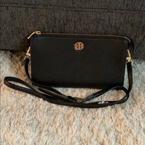Tory Burch Brody Pebbled Wallet Crossbody, Black